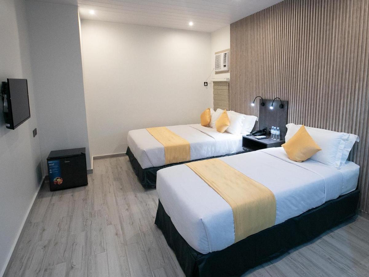 City Pod Hotel Cebu Exterior photo