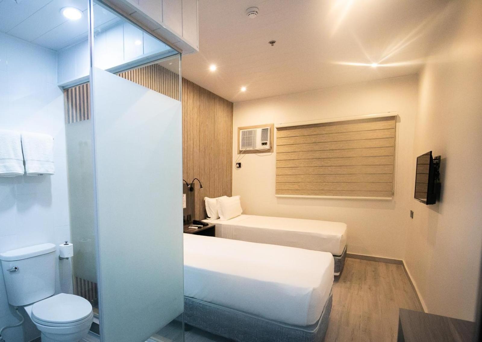 City Pod Hotel Cebu Exterior photo